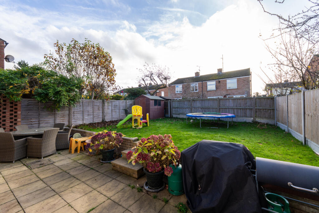 Broom Farm Road, Elsenham, Bishop's Stortford, Essex, CM22 photo 3