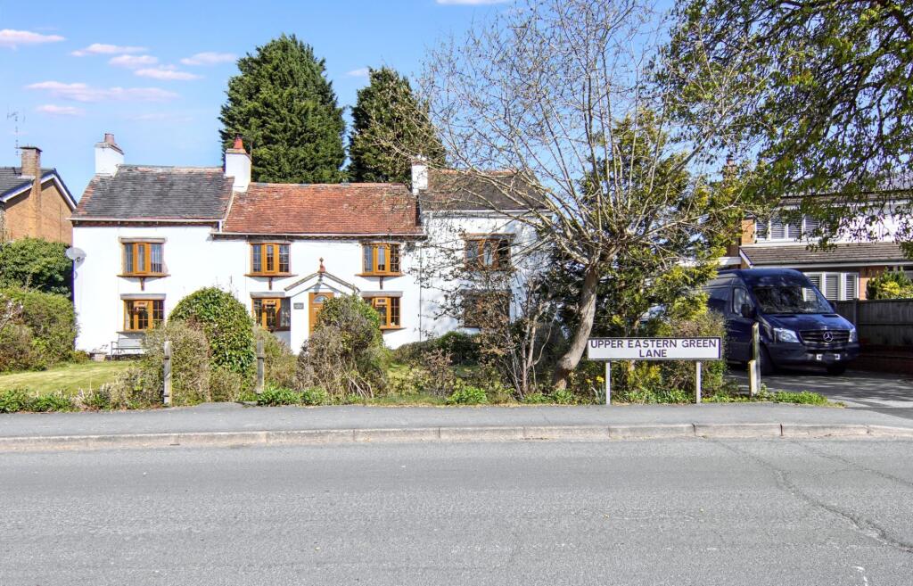 5-bed detached on Upper Eastern Green Lane, Coventry, CV5, £575,000