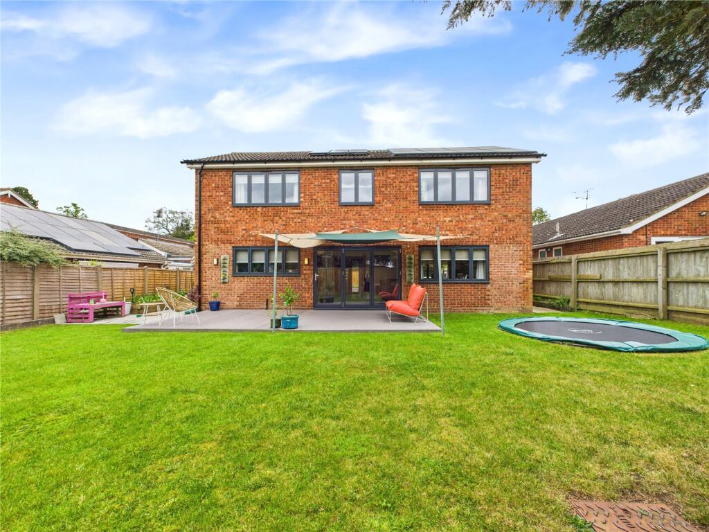 House in Ipswich - View 3