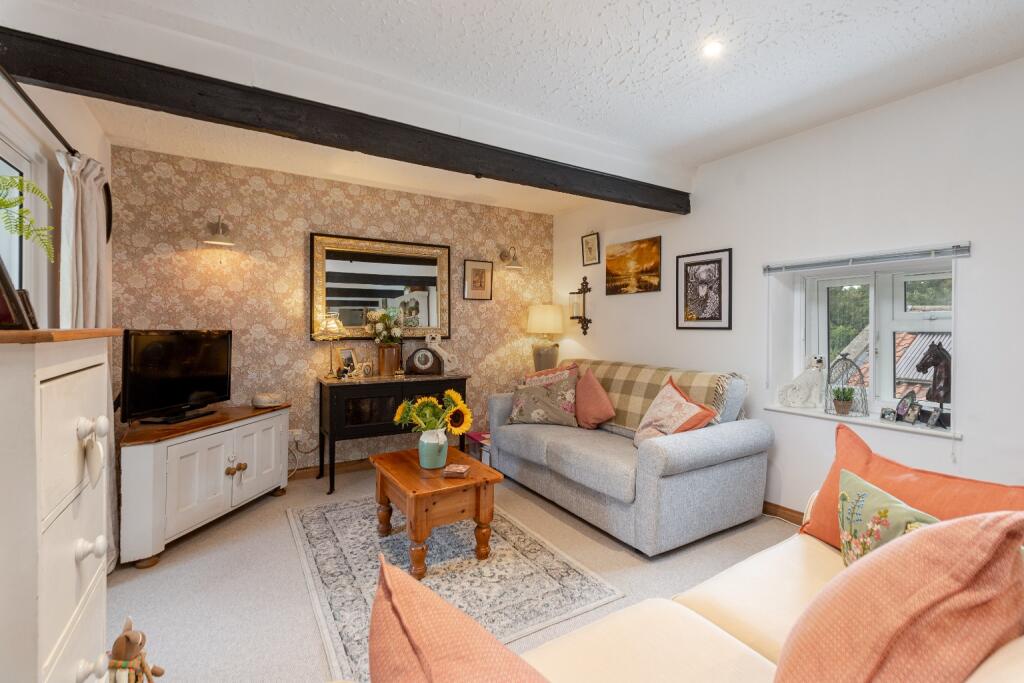 House in Ravensworth - More