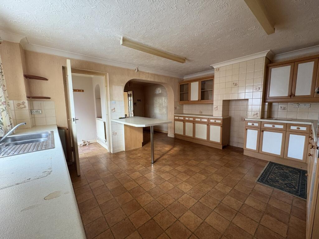 20 Norwich Road, Bawdeswell, Dereham, Norfolk NR20 4RZ photo 3
