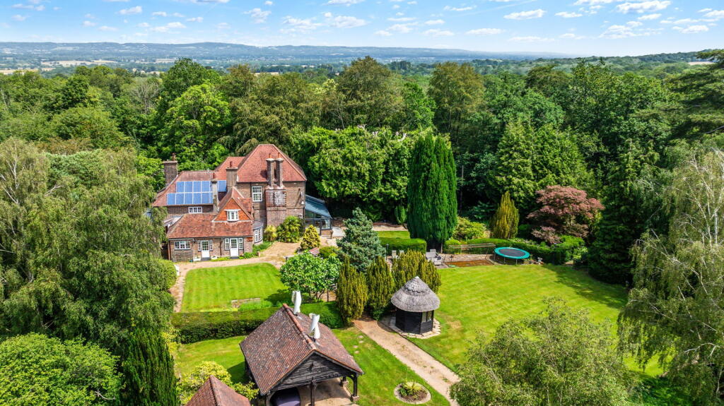 Main image of property: Hollow Lane, Dormansland, Lingfield, RH7 6NR