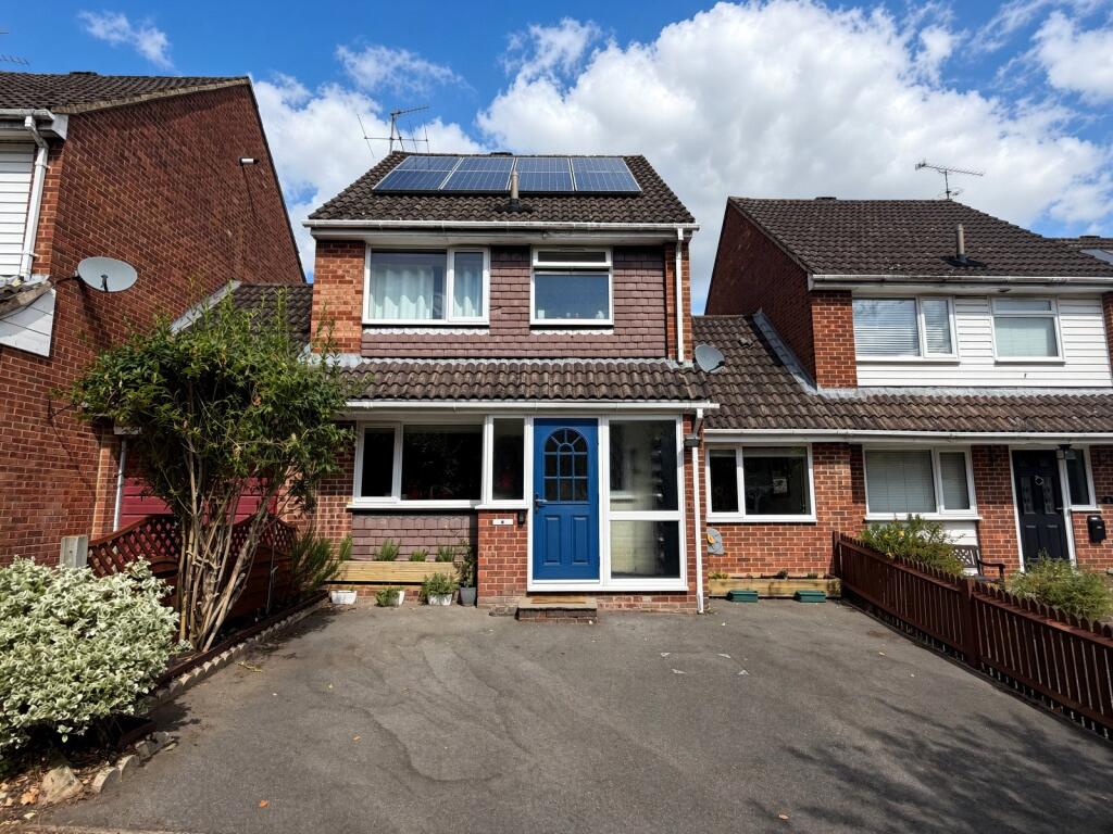 Main image of property: John Close, Aldershot, Hampshire, GU11