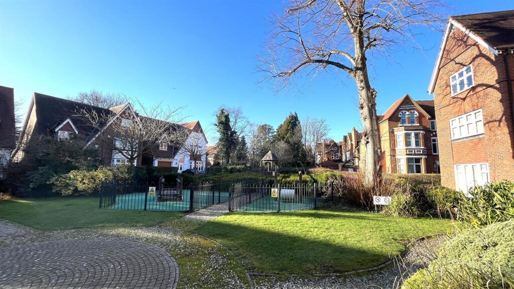 Additional image 13 of Manor Park Close, Moseley, Birmingham