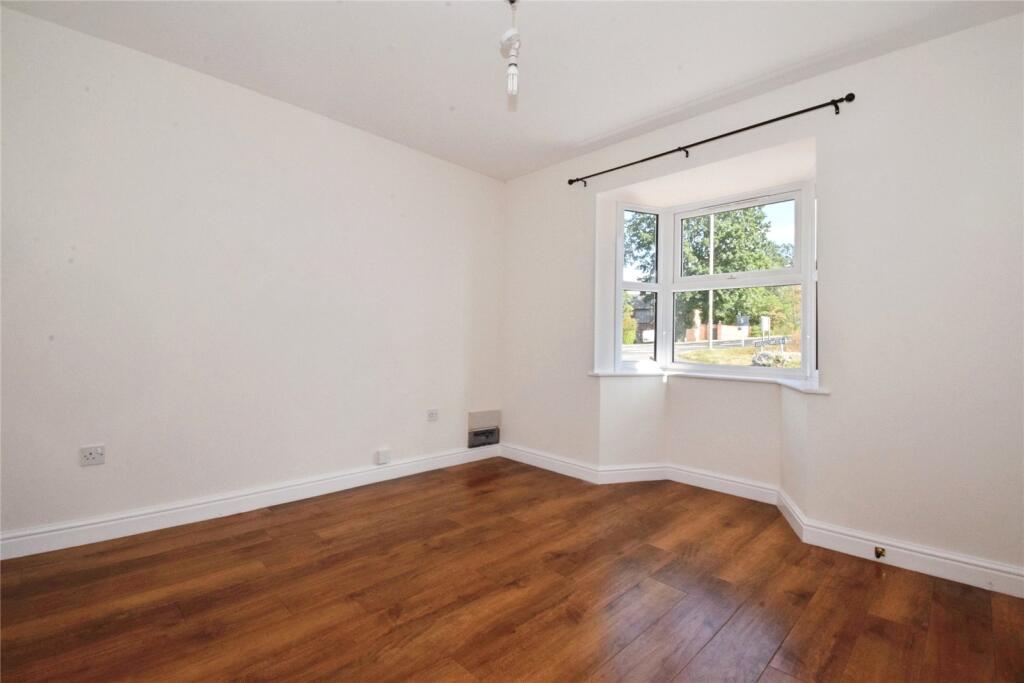 House in Harborough, Great Glen - View 4