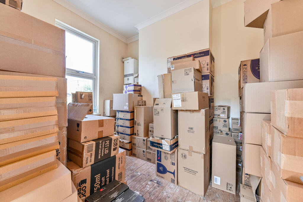 Castlehaven Road, Kentish Town, London, NW1 - More