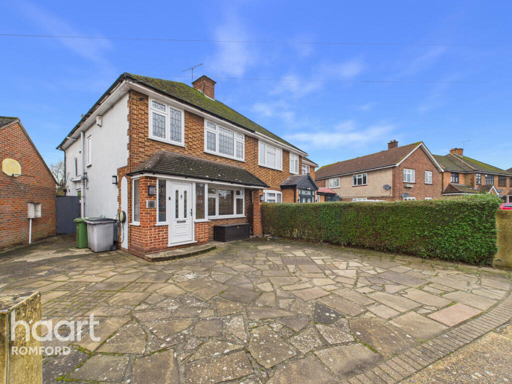 Main image of property: Carter Drive, Romford, RM5 2TT