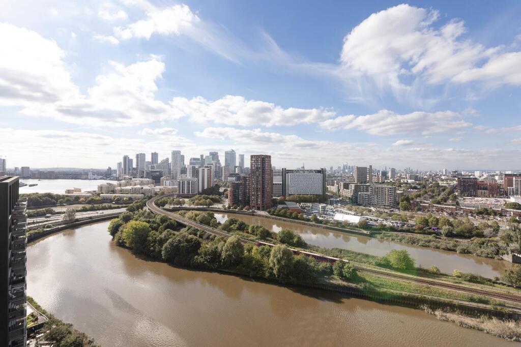 Main image of property: Modena House, Lyell Street, London, E14