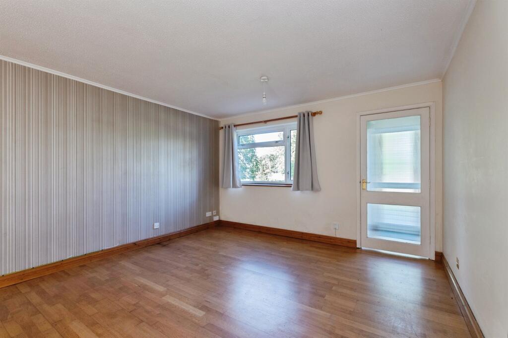 House in Merley, Canford Magna, Poole - View 2