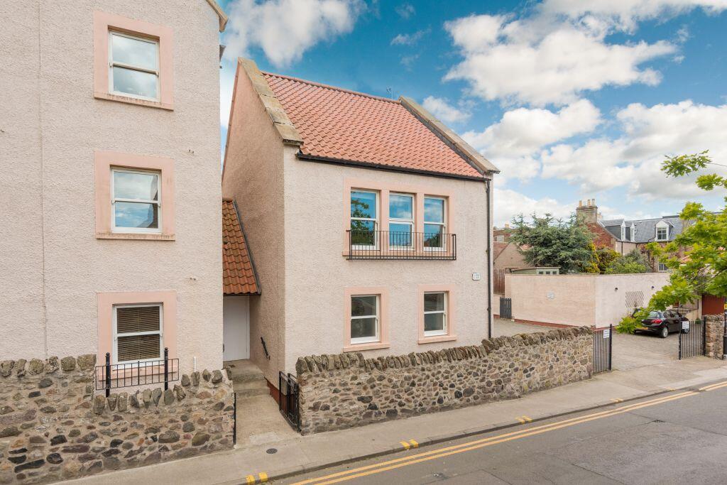 Main image of property: 1 Kirk View, Law Road, North Berwick, East Lothian, EH39 4LL