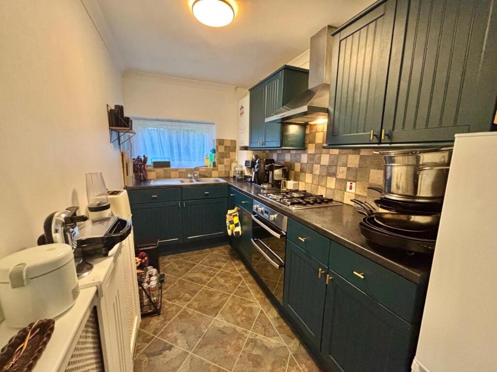 Lone Pine Court, Brixworth, Northamptonshire NN6 photo 3