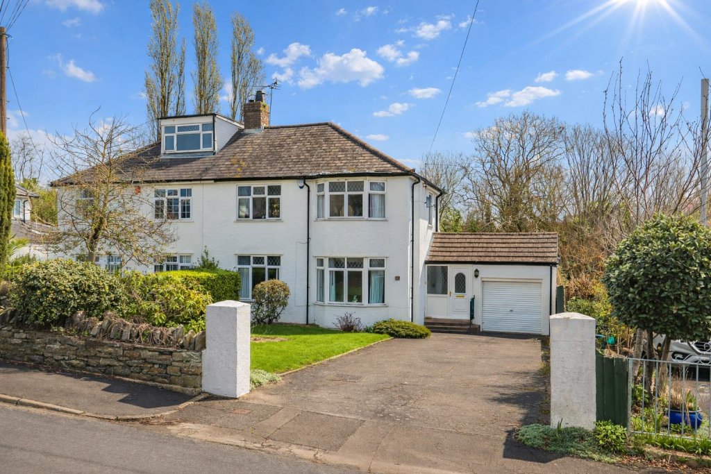 Main image of property: Birch Grove, Barry