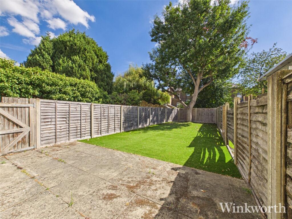 Apartment in London, West Ealing, Hanwell - View 3