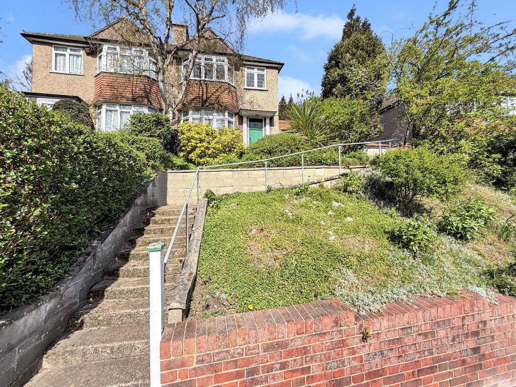 Main image of property: Selsdon Park Road, South Croydon, CR2 8JJ