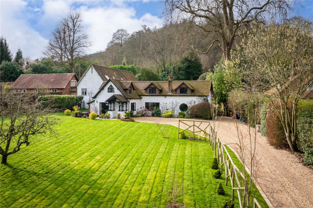 Main image of property: Godalming Road, Hascombe, Godalming, Surrey, GU8