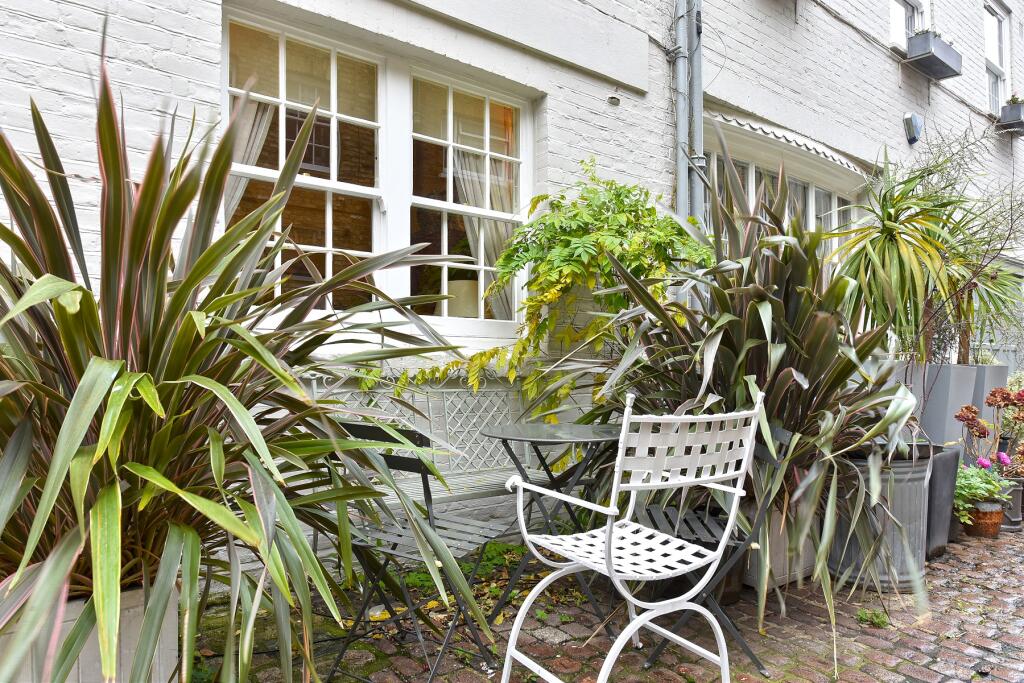 2 bedroom house for rent
