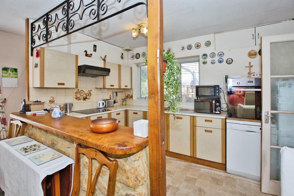 Additional image 7 of Primrose Lane, Yeovil