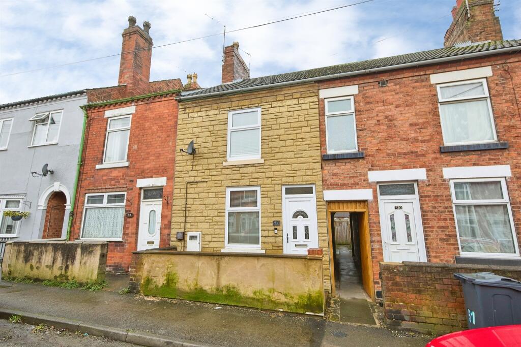 2-bed terraced on Prospect Street, ALFRETON, £150,000