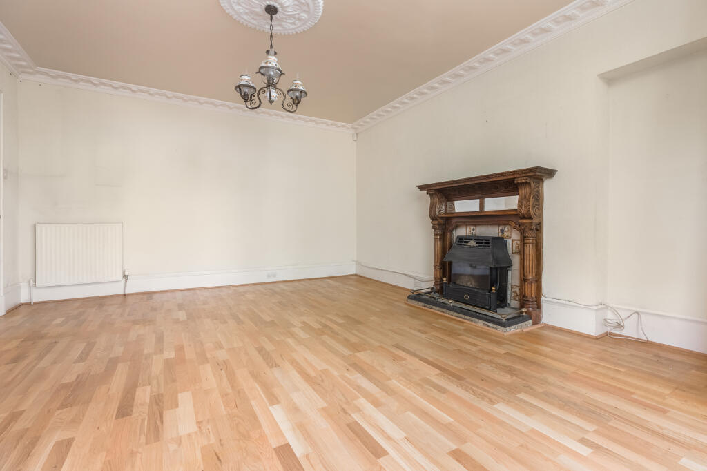 Ashburn, 58 Springfield Road, Bishopbriggs, Glasgow, G64 photo 4