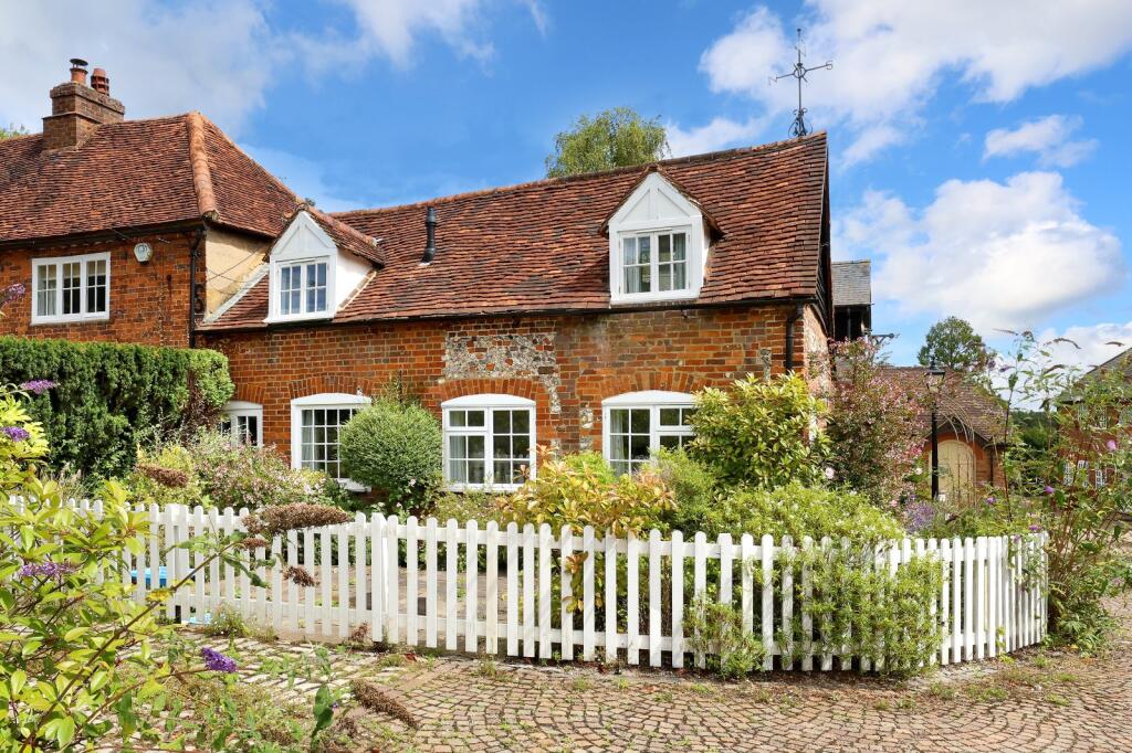 Main image of property: 1 Regius Court, Church Road, Penn, Buckinghamshire, HP10