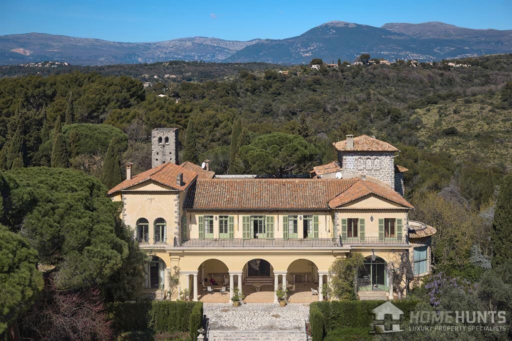 Main image of property: Provence-Alps-Cote d`Azur, Alpes-Maritimes, Biot