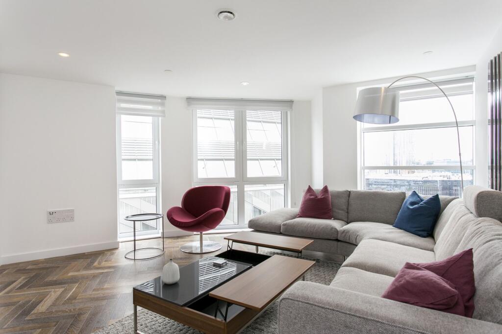 Main image of property: Eagle Point, City Road, London, EC1V
