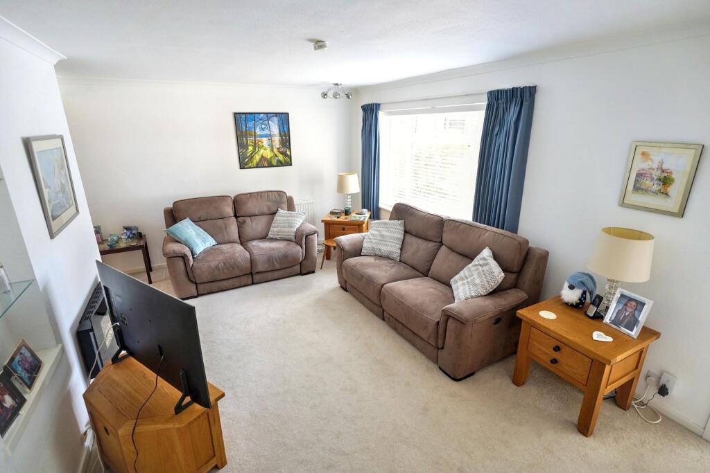 House in Uttlesford, Walpole Meadows, Stansted Mountfitchet - More