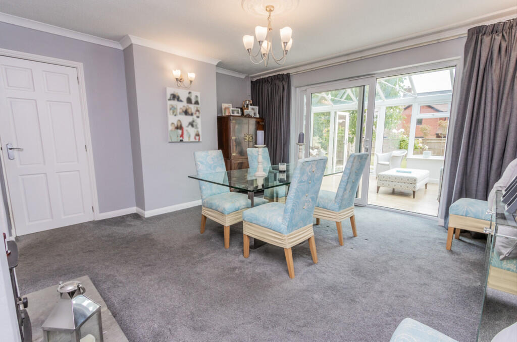 House in Tunbridge Wells, Cranbrook & Sissinghurst - More