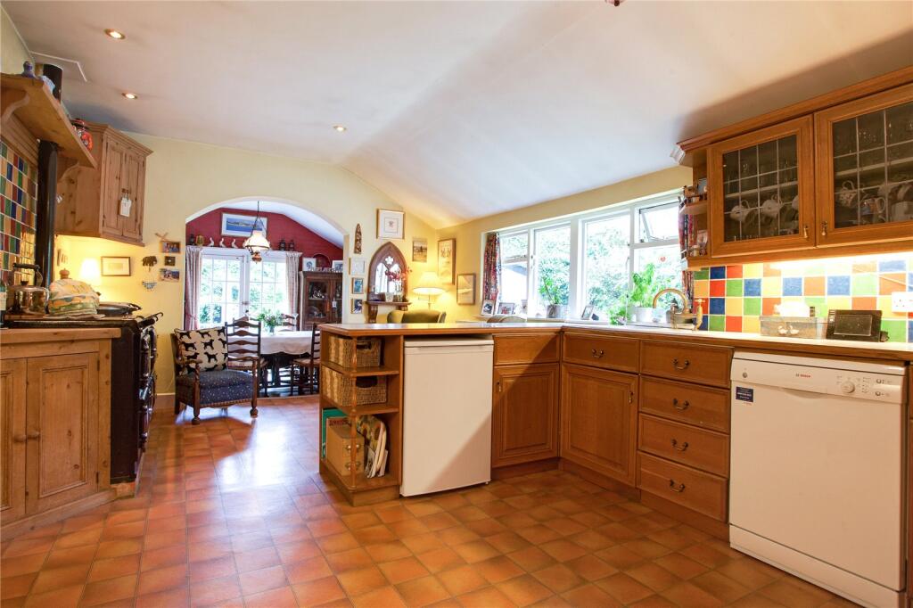 Lambs Lane, Swallowfield, Berkshire, RG7 photo 4