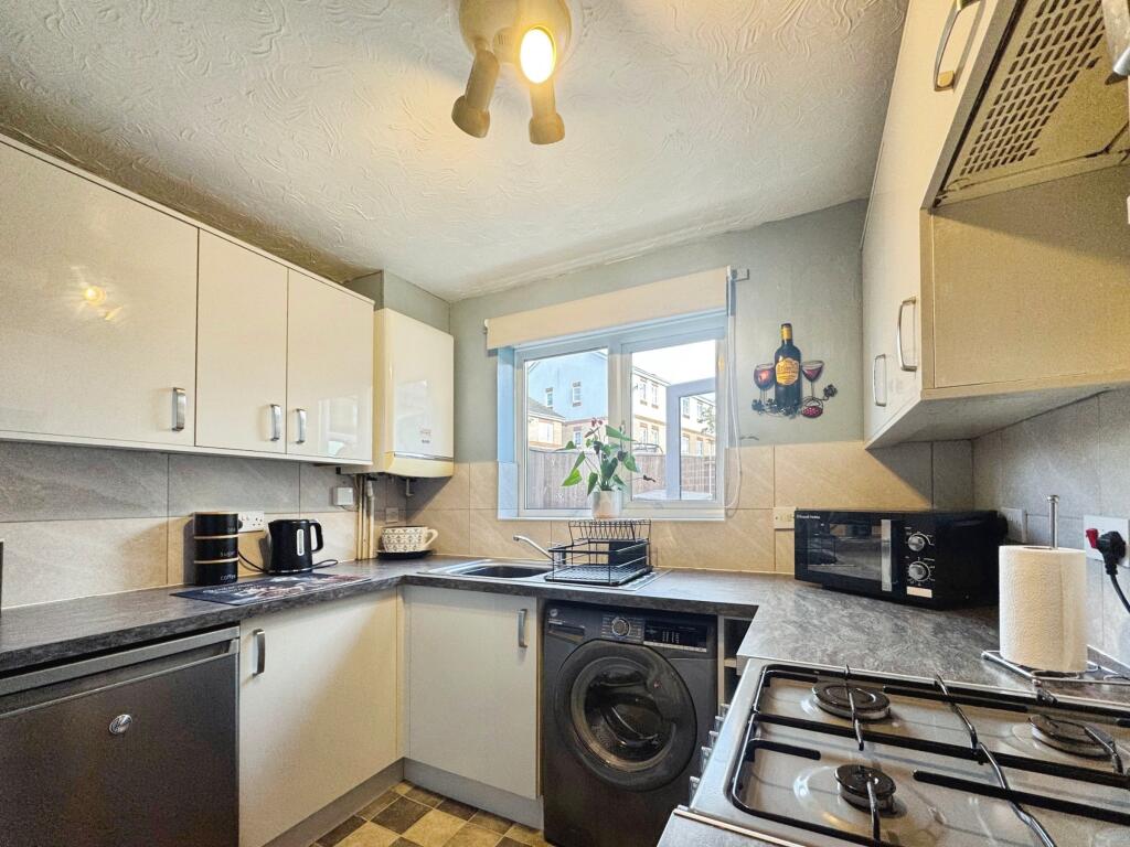 Angus Crescent, North Shields, NE29 6UF photo 3
