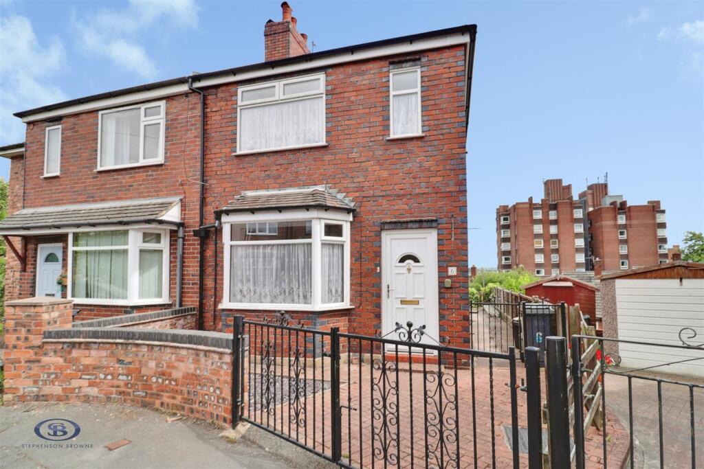 Main image of property: Oxford Crescent, Penkhull, Stoke-On-Trent