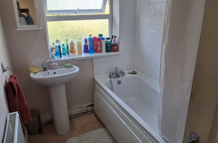 Linwood Way, Stoke-On-Trent, Staffordshire, ST6 - View 4