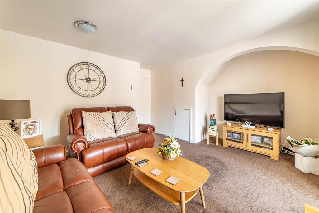 House in Newcastle upon Tyne, Tyne and Wear - View 3