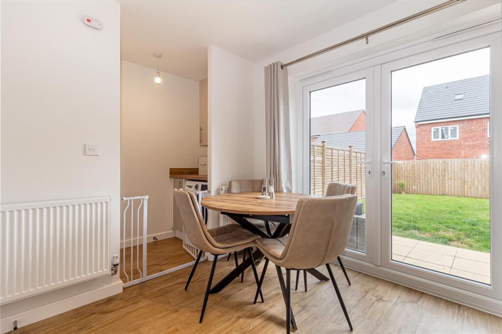 House in Malvern Hills, Broadheath - View 4