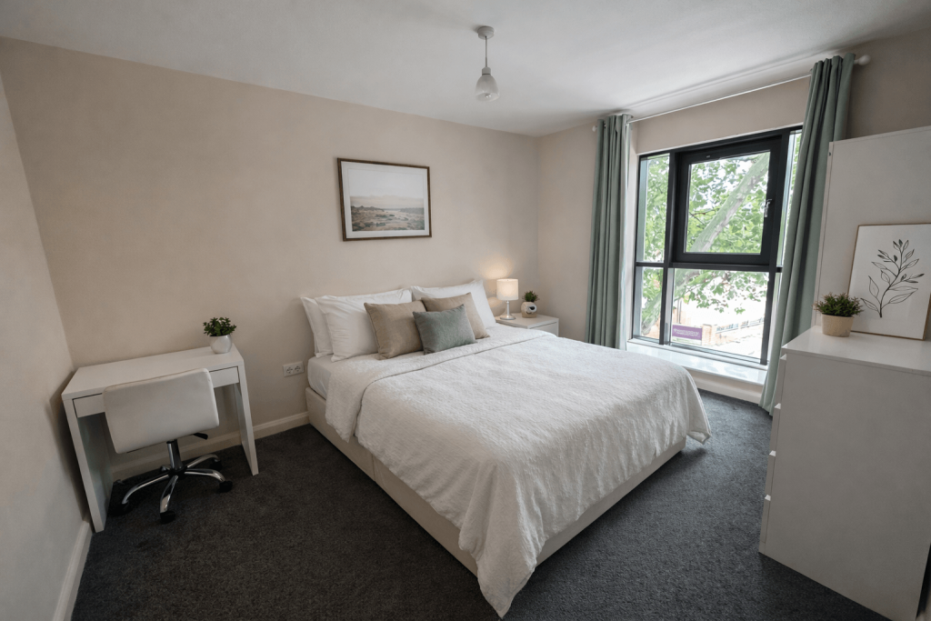 Apartment in Nottingham - View 3