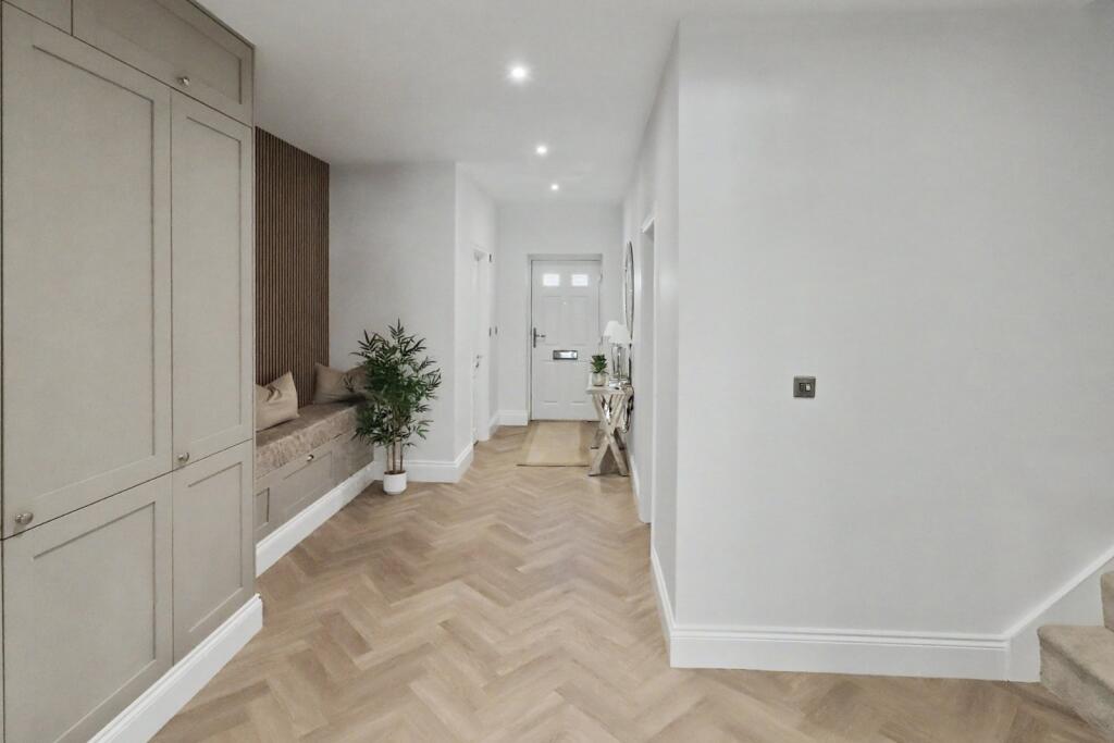 House in Stevenage - More