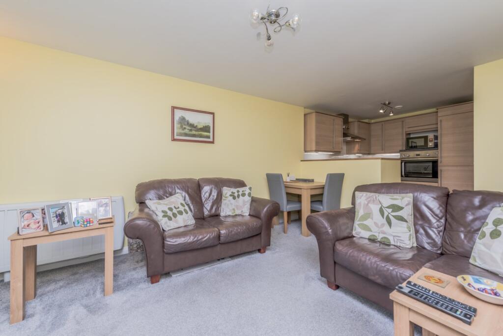 Additional image 3 of Highfield Road, Idle, Bradford, BD10