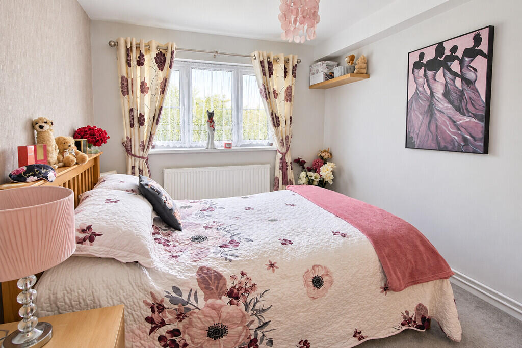 Apartment in Portsmouth - View 4