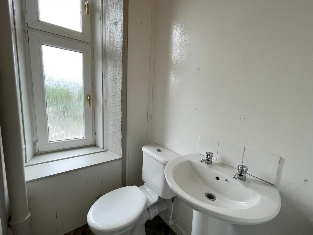 Apartment in Glasgow - More