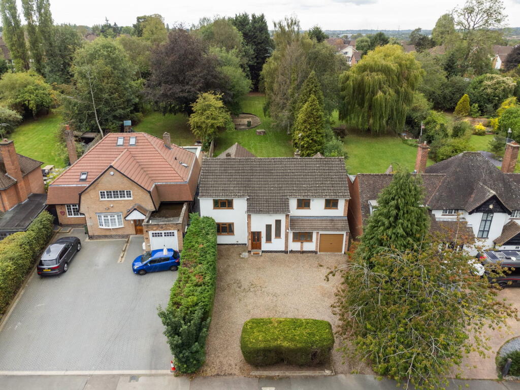 Main image of property: Fairefield Crescent, Glenfield, Leicester, LE3 8EJ