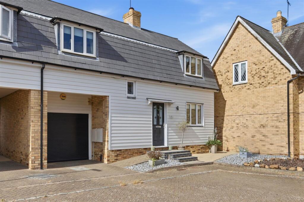 Main image of property: Shirebourn Vale, South Woodham Ferrers, Chelmsford