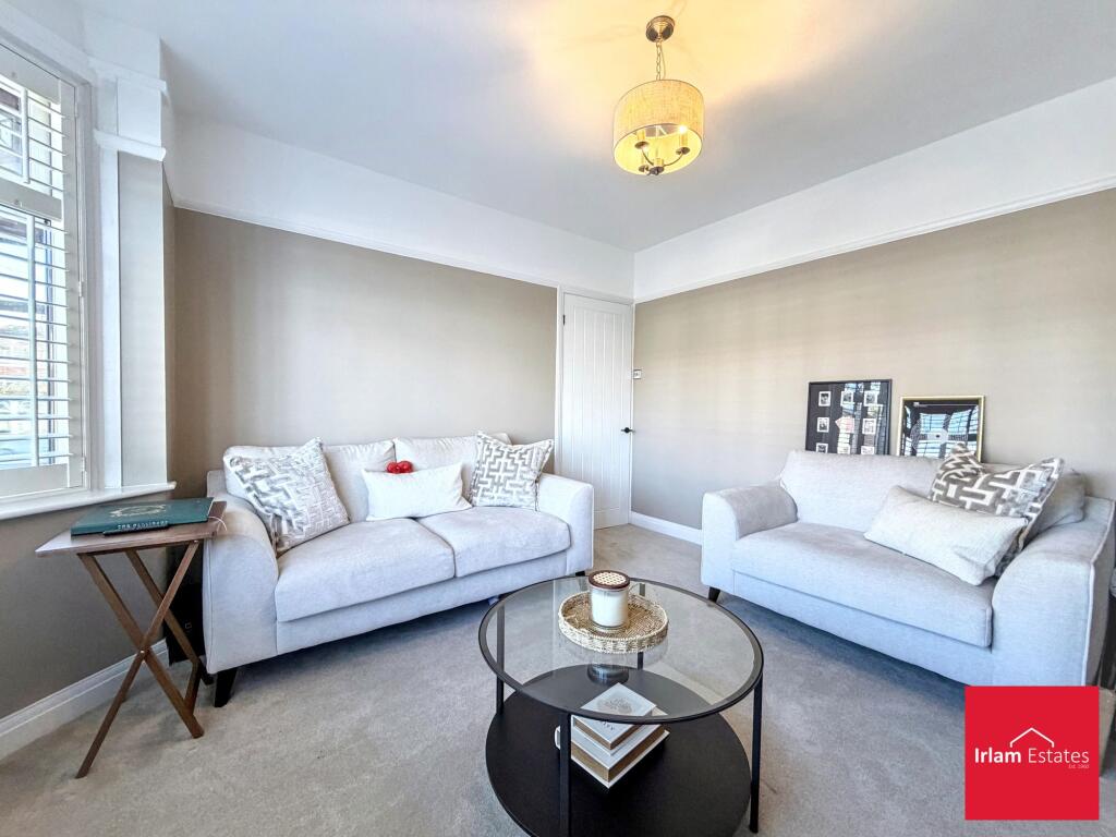 House in Glazebrook, Rixton-with-Glazebrook - View 5