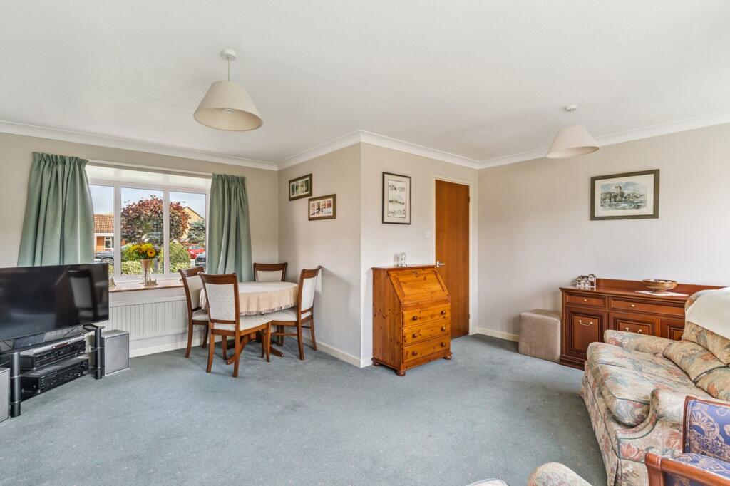 Ivel Close, Langford, Biggleswade, SG18 photo 4