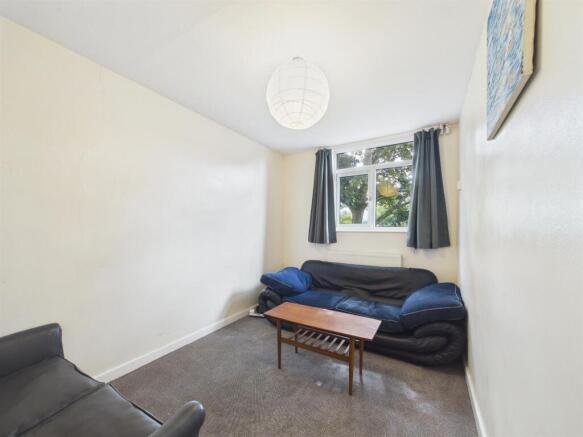 18 - Development Opportunity For Sale, Kingswood,