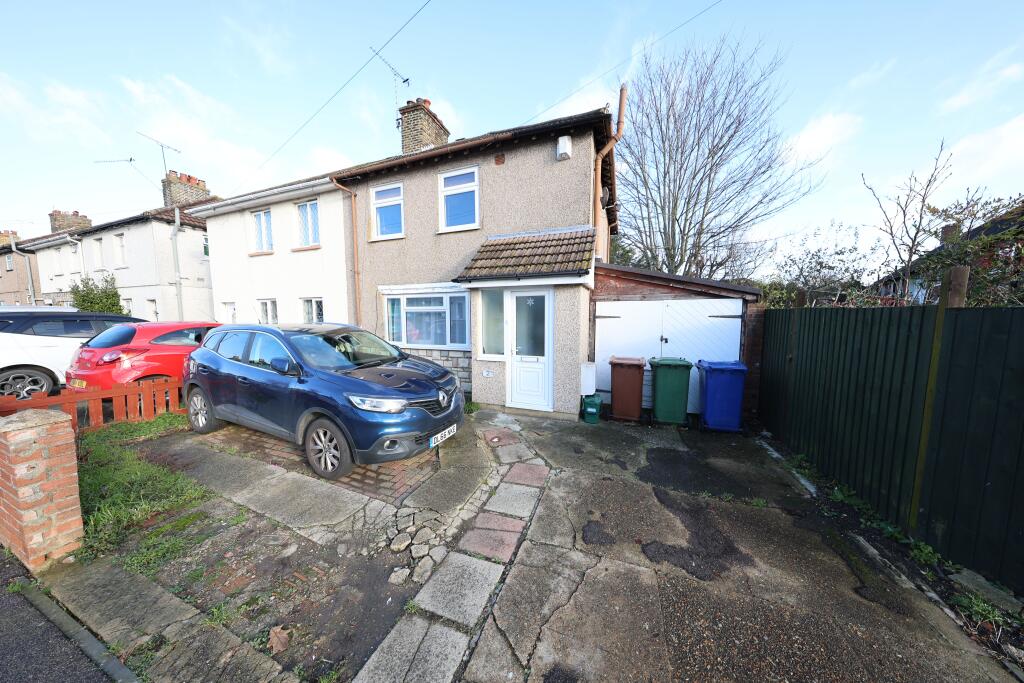 Main image of property: Lenthall Avenue, Grays