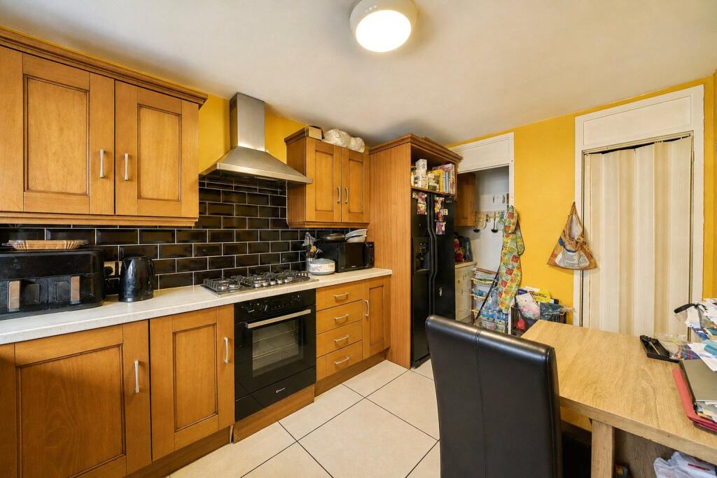 House in London - View 4