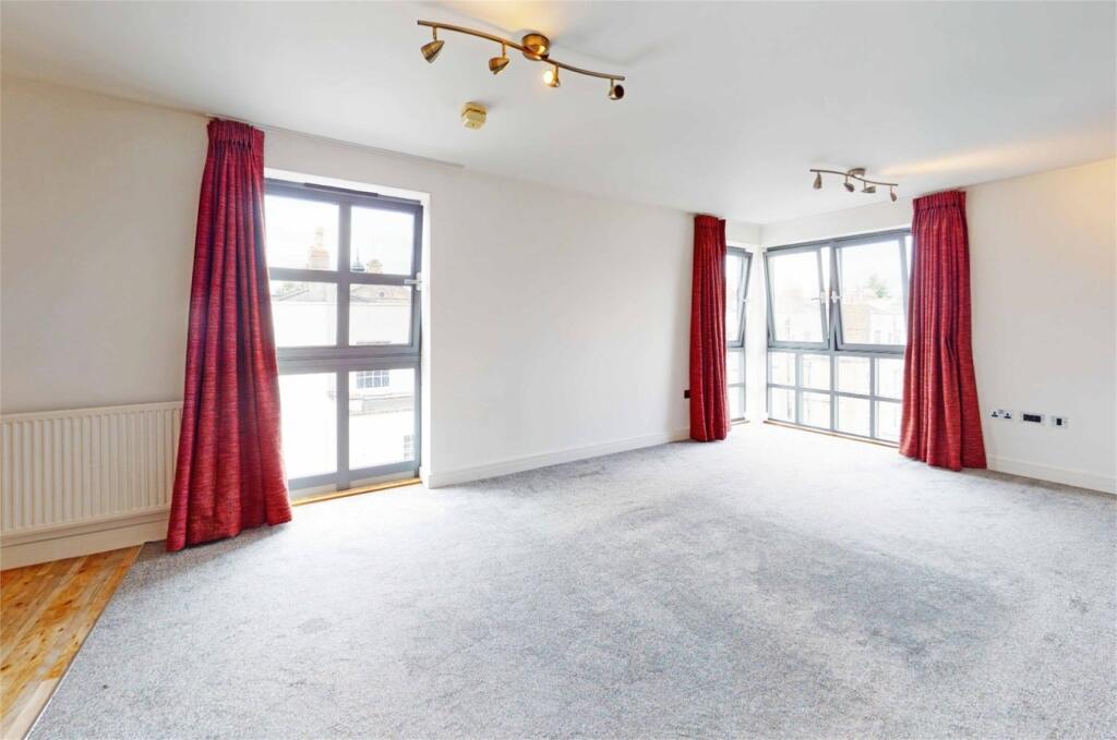 Main image of property: Imperial Gate, Cheltenham, GL50