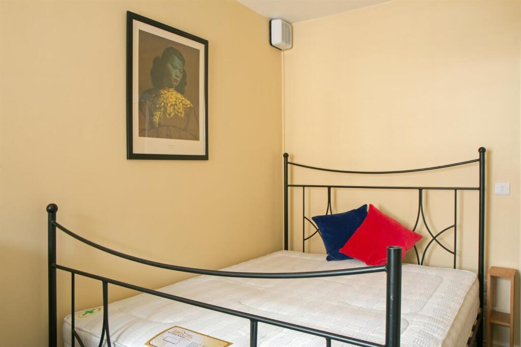 Apartment in Derby - More