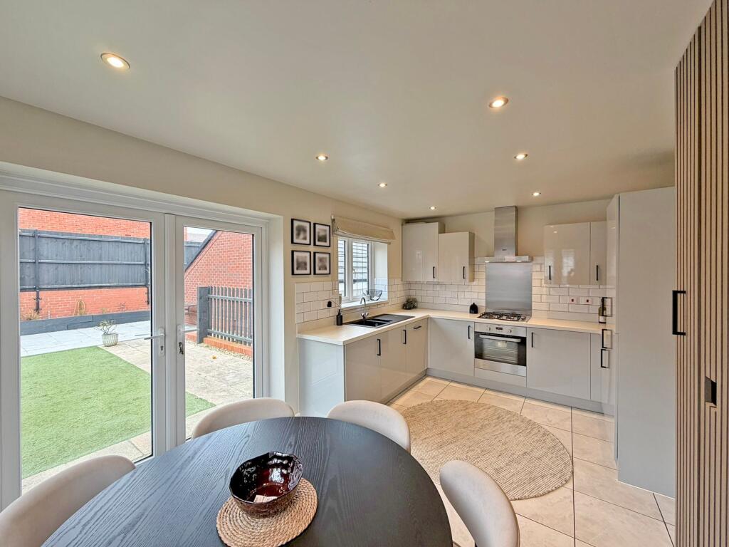 Rosemary Road, Himley, DY3 photo 3