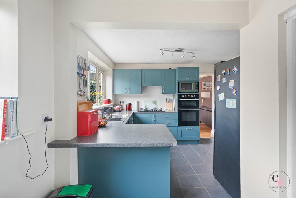 Hawthorn Close, Winsford photo 4